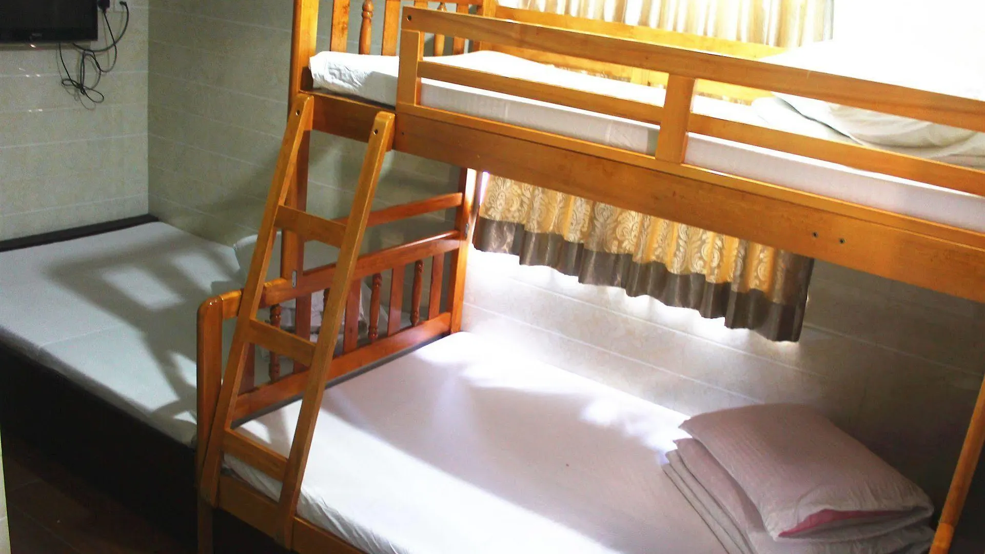 **  Yue Ka Hotel China Hk 九龙 中国